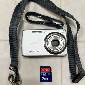 Kodak EasyShare m532 14mp